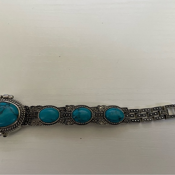 Mondu Quartz Watch Turquoise Bracelet Watch open turquoise to see watch - Picture 4 of 15